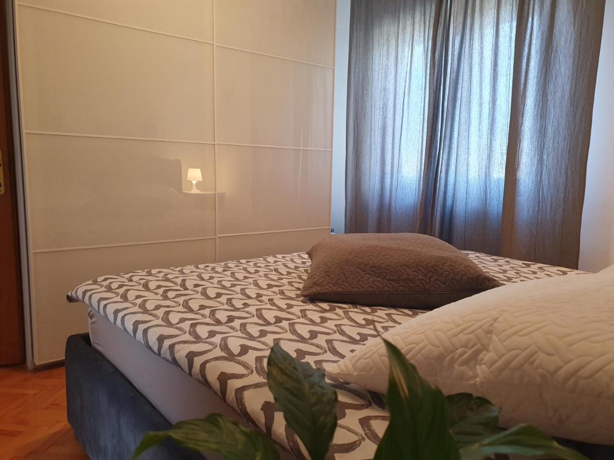 New Comfortable App Dora Crikvenica Exterior foto