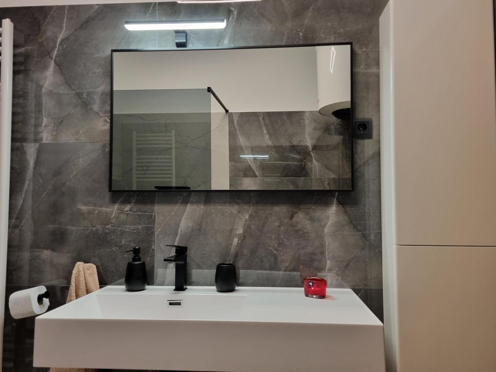 New Comfortable App Dora Crikvenica Exterior foto