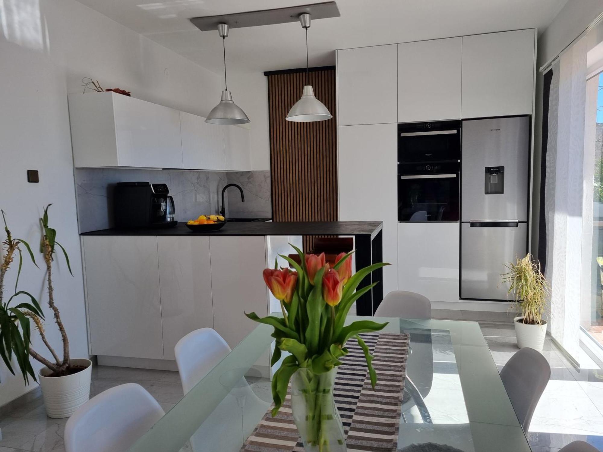 New Comfortable App Dora Crikvenica Exterior foto